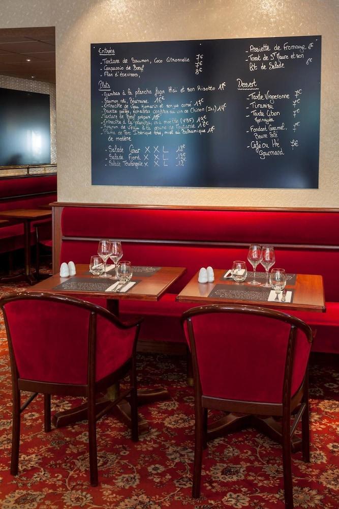 Brit Hotel Le Lion D'Or Chinon Eksteriør billede